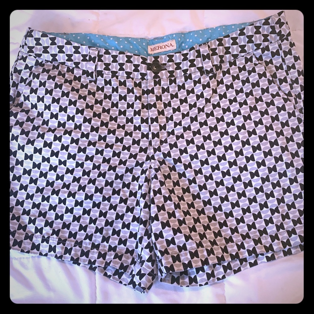 Women’s black and white Merona shorts size 12